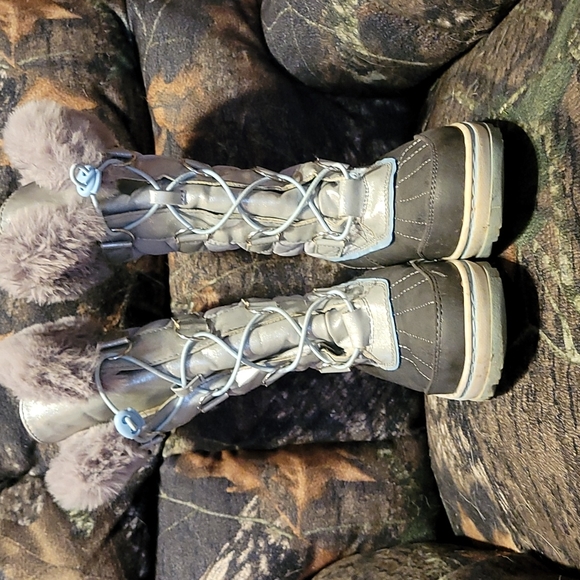 Snow boots - Picture 3 of 4